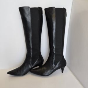 Beautiful Adrienne Vittadini Kitten Heels Leather Boots